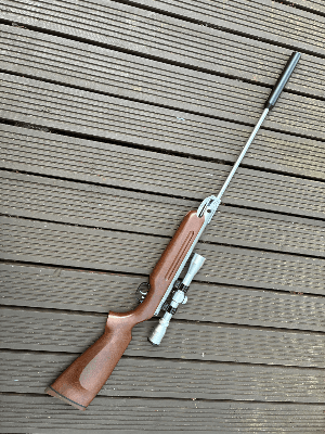 Firearm: Weihrauch HW 35 E Stainless